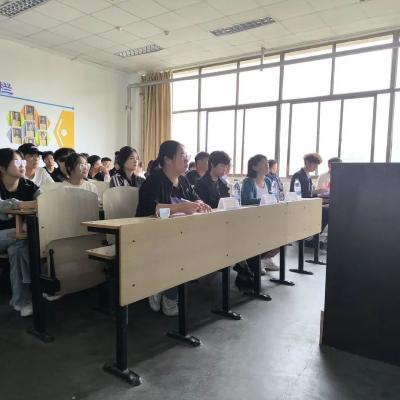 机械与汽车工程学院智能技术应用设计大赛校赛